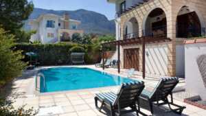 Read more about the article Best Places to Enjoy the Luxury Vacation in Colombia