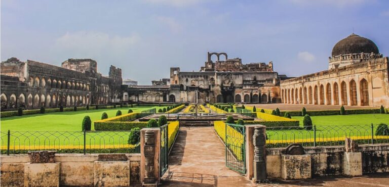 historical places in karnataka - Thetripsuggest