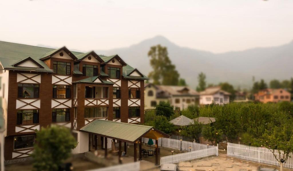  best hotels in jammu and kashmir - thetripsuggest