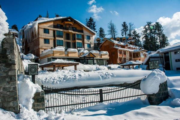 best hotels in jammu - thetripsuggest