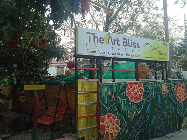 best cafe in rishikesh - thetripsuggest