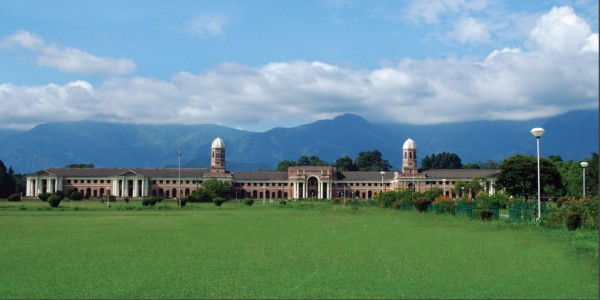 places to visit in dehradun - thetripsuggest