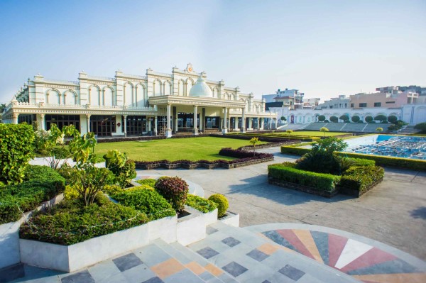 best ashram in haridwar - thetripsuggest