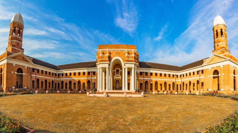 tourist places near dehradun - thetripsuggest
