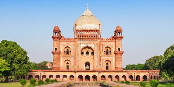 Historical Places in delhi - thetripsuggest