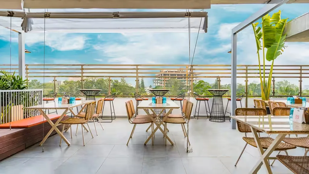 rooftop cafes in bangalore - thetripsuggest