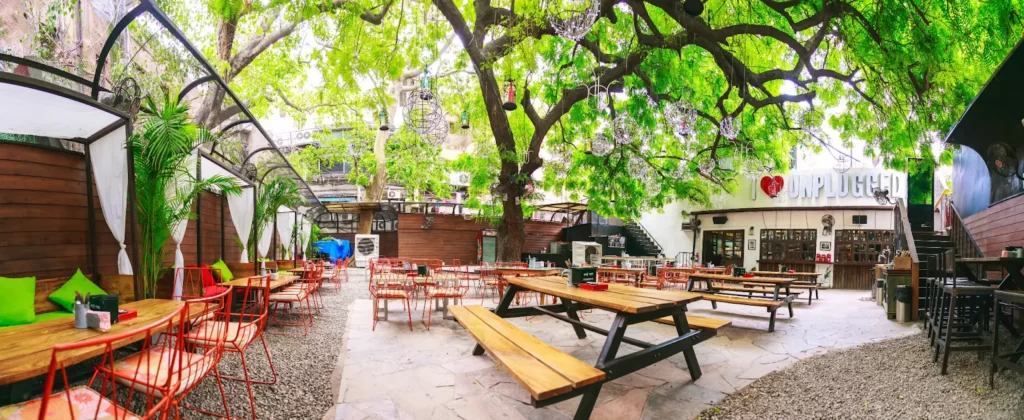 rooftop cafes in delhi - thetripsuggest
