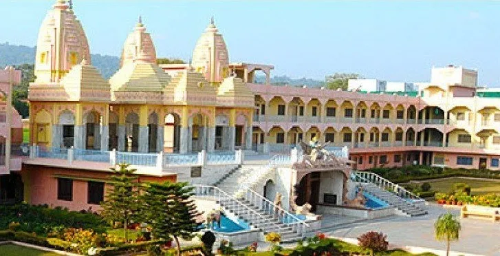 best dharamshala in haridwar near railway station - Thetripsuggest