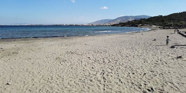 best beaches in Athens - thetripsuggest