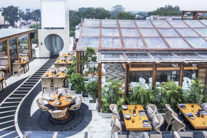 rooftop cafes in Delhi - thetripsuggest